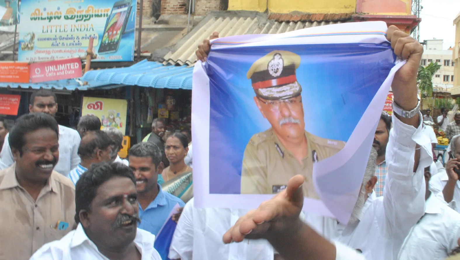 PC Chidambaram arrested ...  Condemnation against CBI Director, Minister Rajendra Balaji